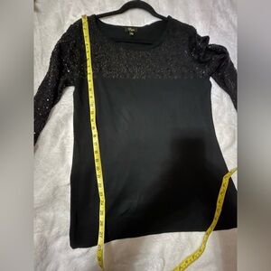 Cupio Black Long Sleeve Sequin Top lightweight sweater size Large